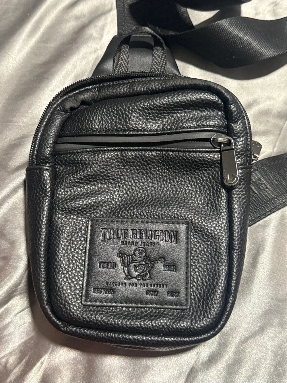 True Religion Black Crossbody Bag Buddha‎ Logo Small Shoulder Mini Zip Purse